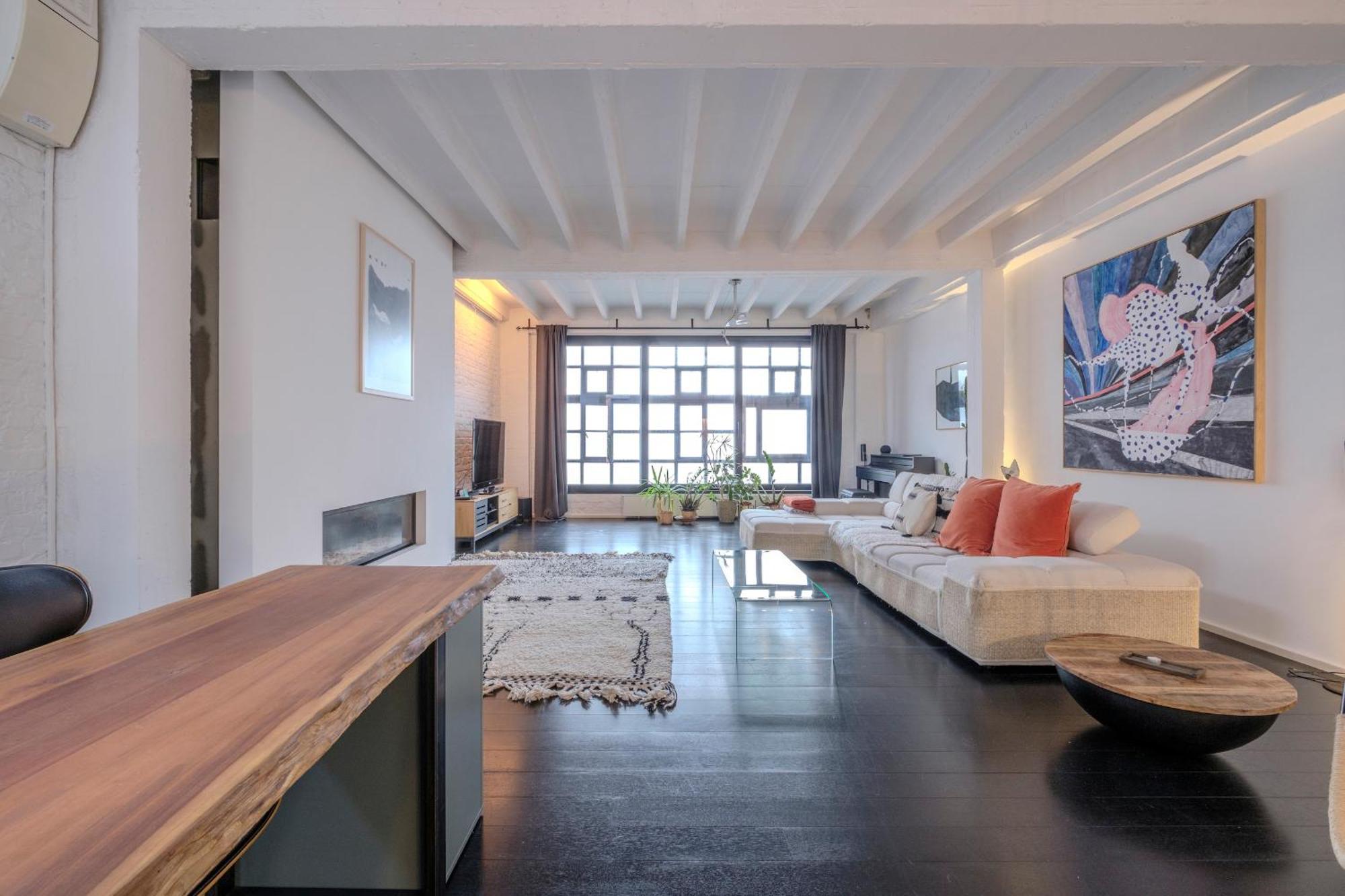 Beautiful Penthouse With Terrace In Apartment